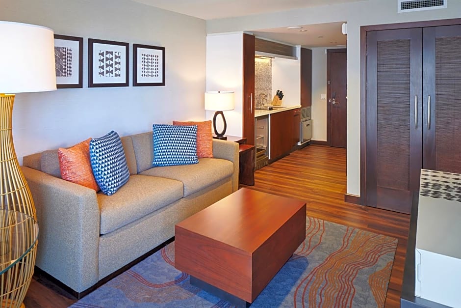 Hilton Grand Vacations Club Hokulani Waikiki Honolulu