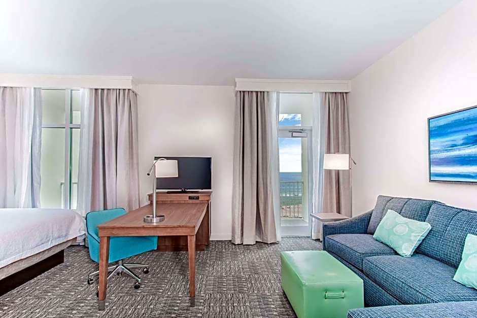 Hampton Inn By Hilton & Suites Panama City Beach-Beachfront