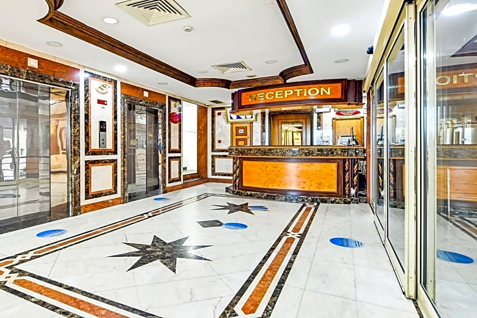 OYO 121 Ramiya Plaza