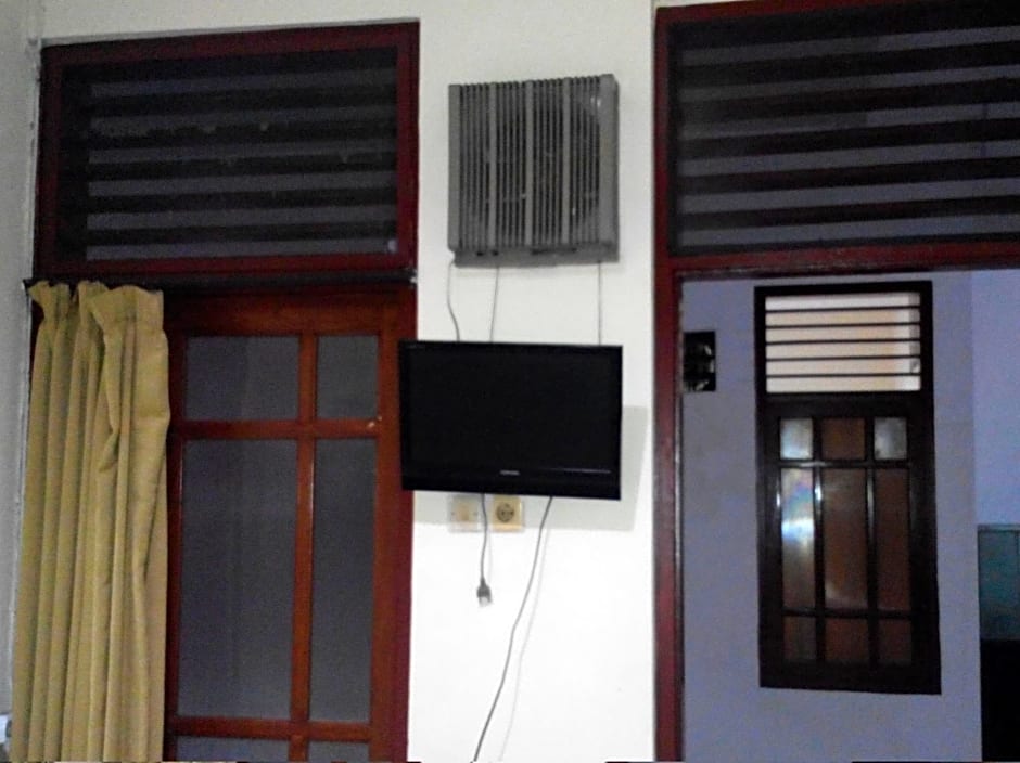 OYO 1851 Hotel Malang                                                                           