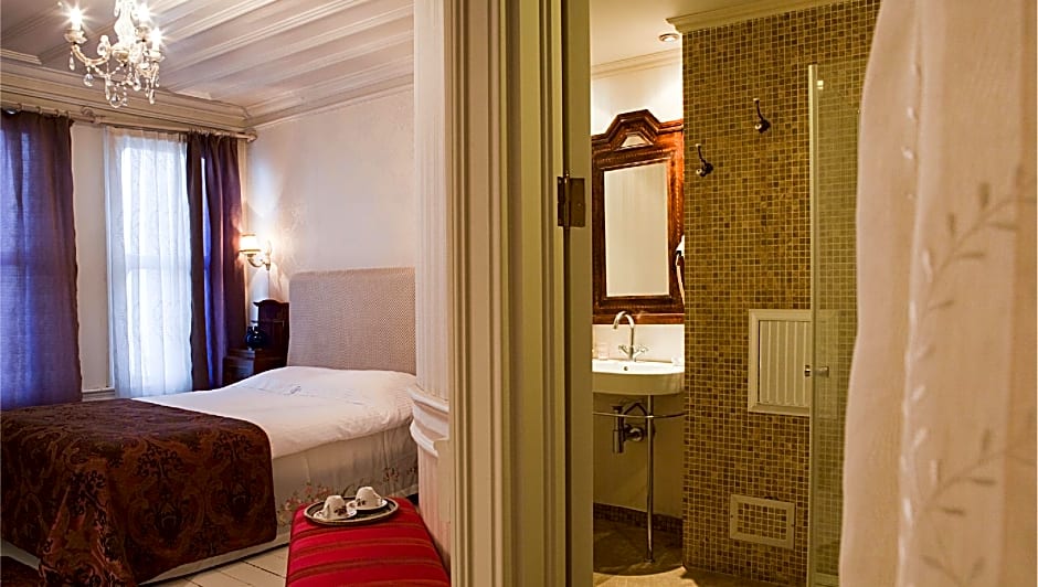 Kitapevi Hotel