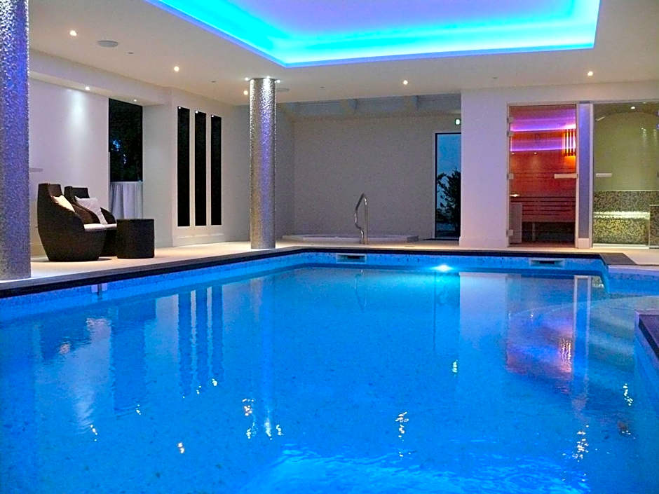 Les Criquets Hôtel & Spa