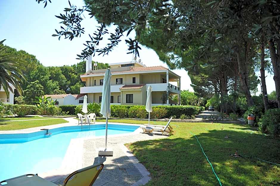 Niki Hotel Apartments