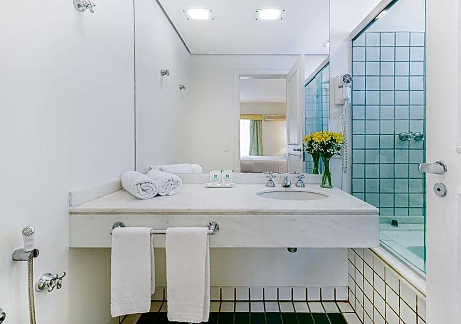 Nacional Inn Cambuí Campinas Residence