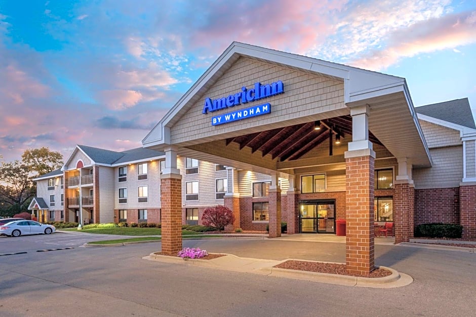 AmericInn by Wyndham Madison South