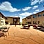 Best Western West Hills Inn