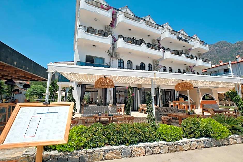 The Diplomat Hotel