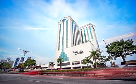 Crystal Crown Hotel