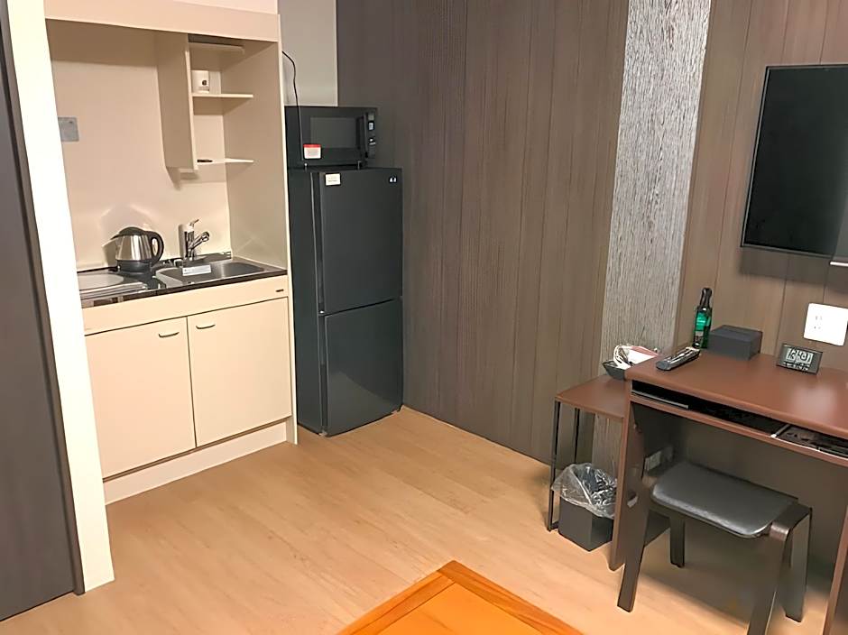 HOTEL LiVEMAX TAKAMATSU-EKIMAE