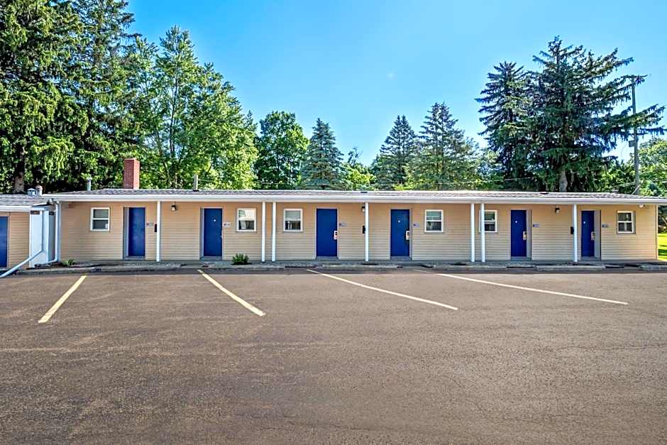 Americas Best Value Inn Jonesville Hillsdale