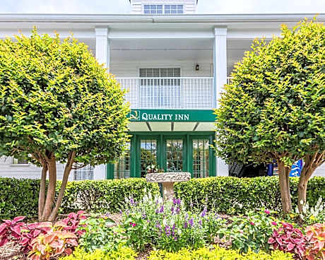 Quality Inn Trussville I-59 Exit 141