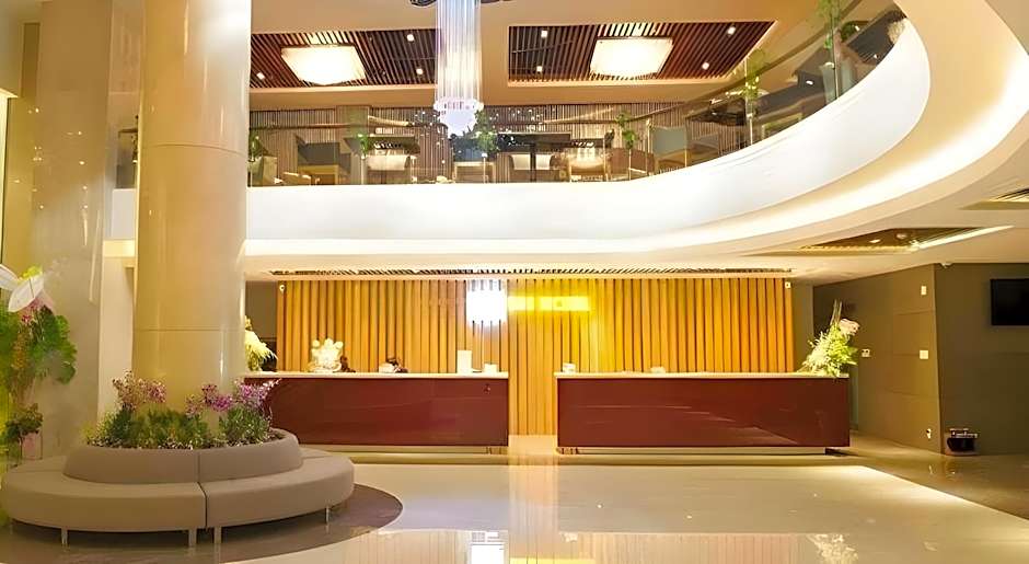 The Iris Signature Hotel and Spa