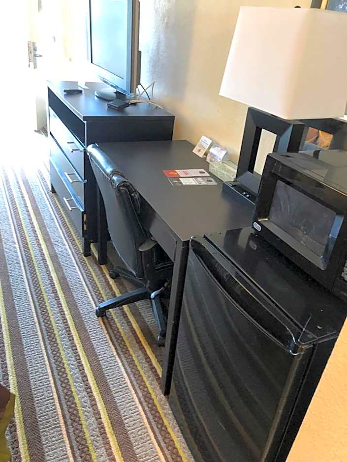 Super 8 by Wyndham Augusta