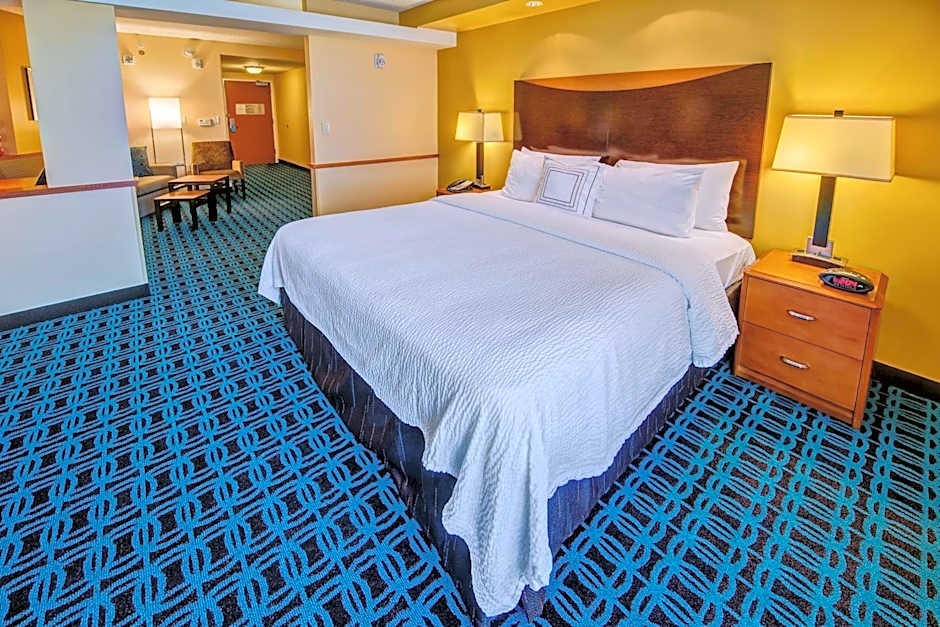 Fairfield Inn & Suites by Marriott Naples
