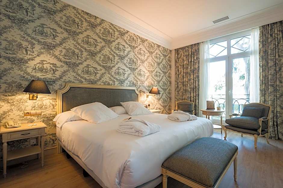 Castilla Termal Balneario Solares