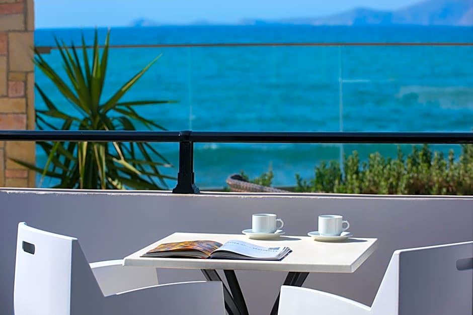 Golden Bay Boutique Hotel & Bungalows