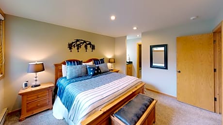 Two-Bedroom Platinum Condo with Loft