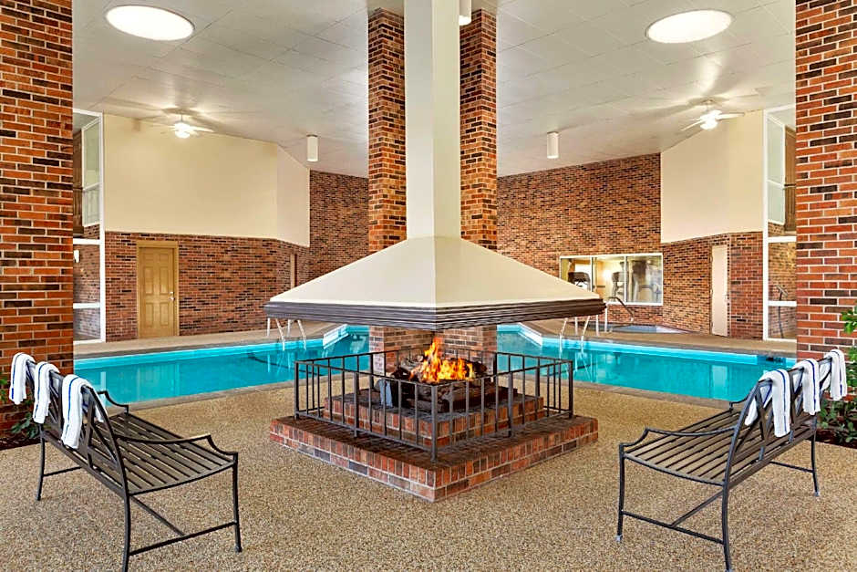 Country Inn & Suites by Radisson, Woodbury, MN