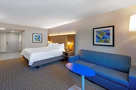 Standard King Room with Accessible Tub - Mobility Access