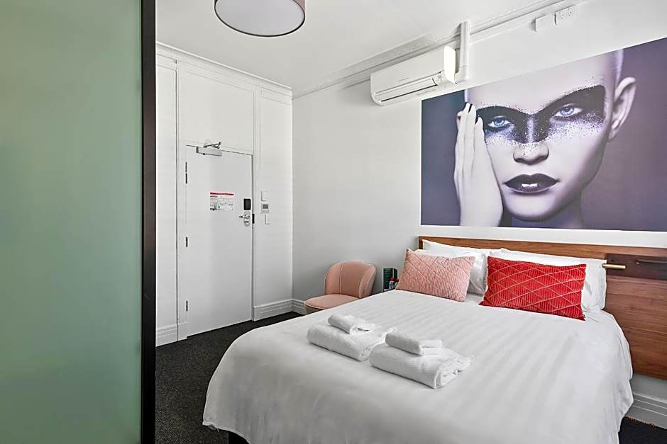 Criterion Hotel Sydney