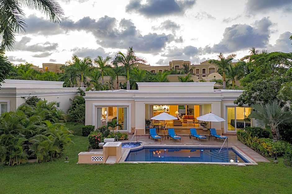 Pueblo Bonito Emerald Luxury Villas & Spa All Inclusive