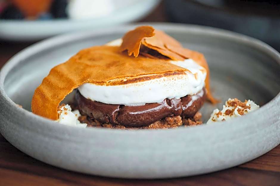 DoubleTree by Hilton Montreal