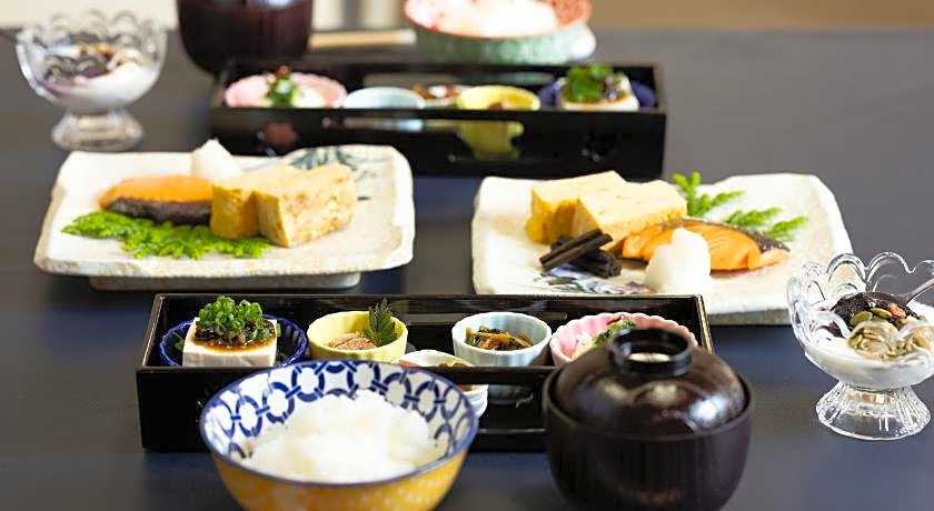 Ryokan Hakura