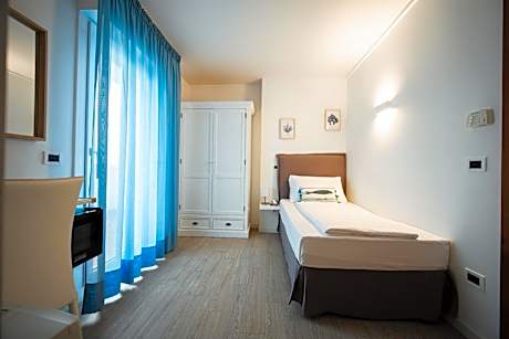 Comfort Single Room