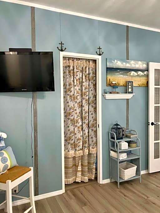Coastal Imagination Sunny Dayz Oasis