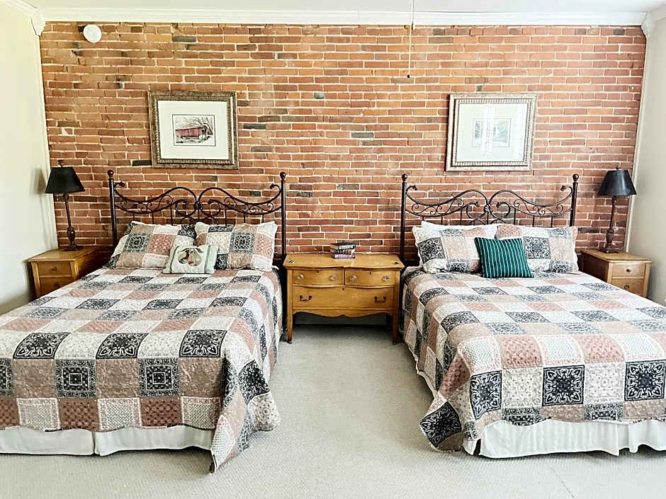Eagles Nest Inn