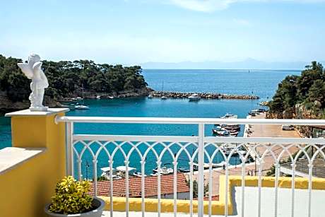 Studio with Sea View