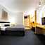 Sandown Regency Hotel & Apartments