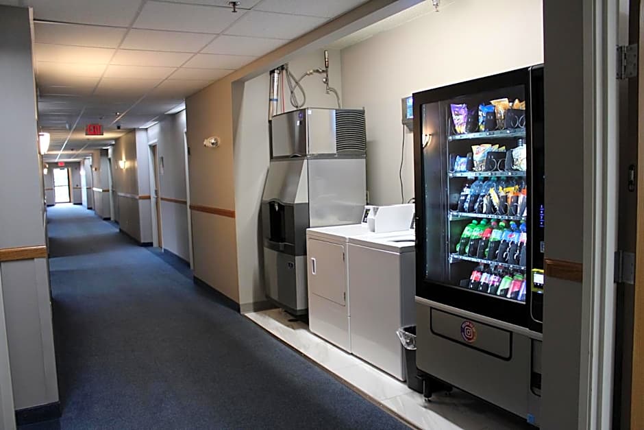 Reston Inn & Suites