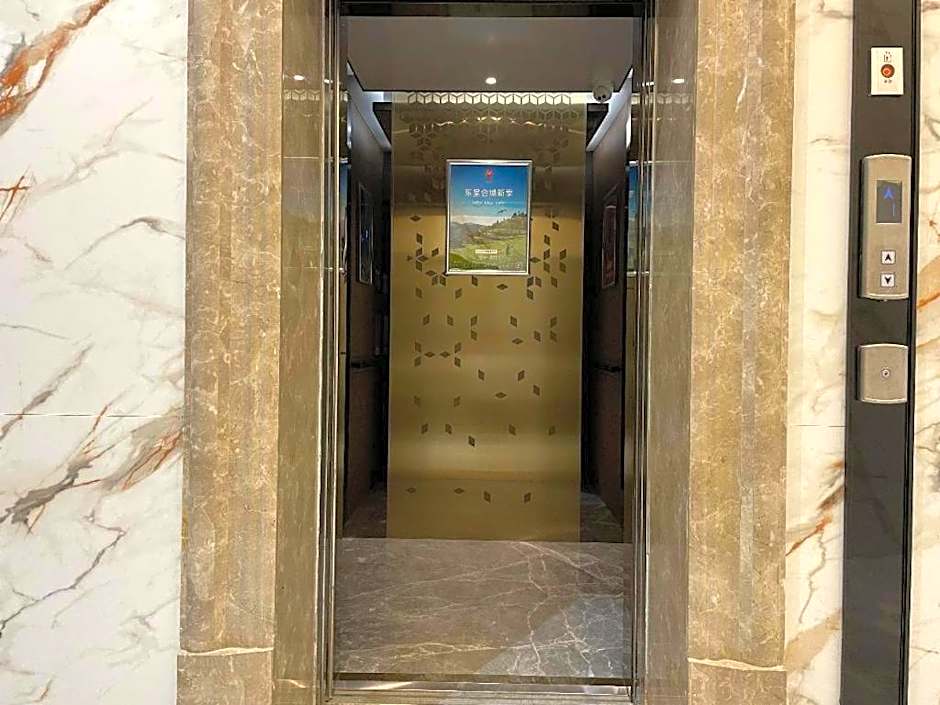 Echarm Hotel Wuhan Keting Polar Ocean World