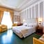 Hotel Jolanda