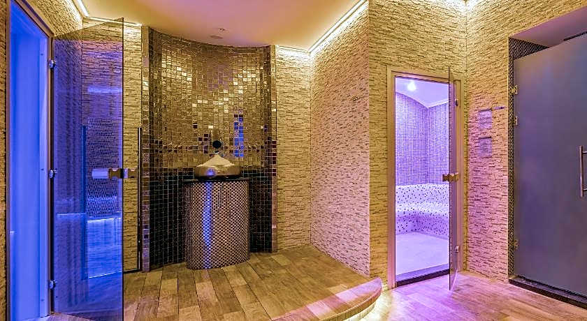 Holiday Inn Antalya - Lara By IHG