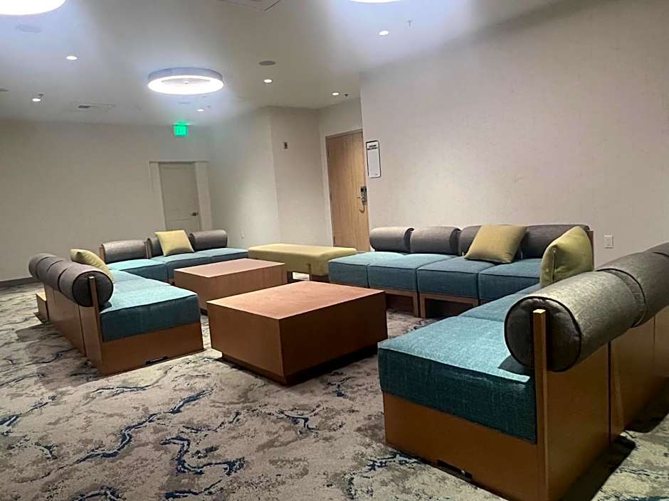 Hilton Garden Inn Los Angeles Airport