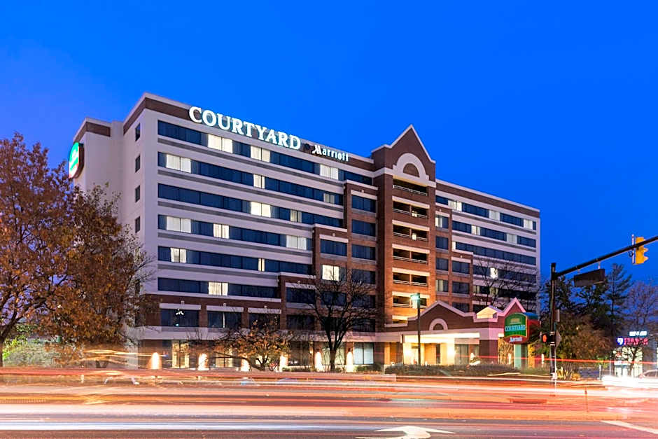 Courtyard by Marriott Alexandria Old Town/Southwest