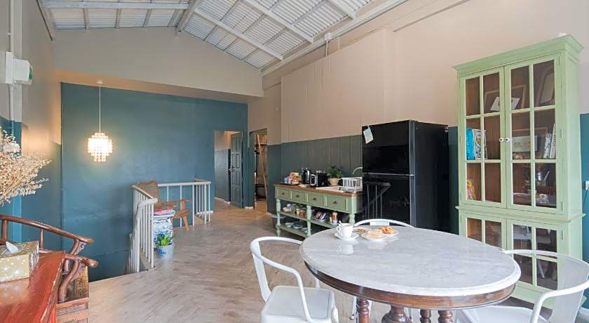 Blu Monkey Boutique Phuket Town