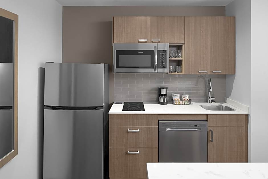 Hyatt House Lansing-University Area