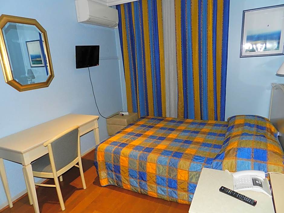 Antares hostel