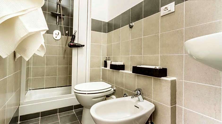 Take It Easy Roma Guest House