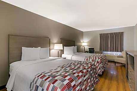 Queen Room with Two Queen Beds - Non-Smoking