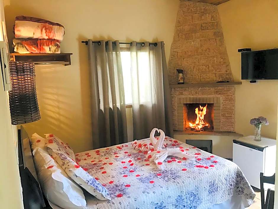 Chalé Recanto dos Pinheiros