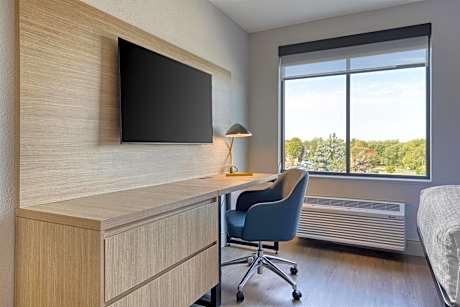 Queen Room with Two Queen Beds - Disability Access/Non-Smoking
