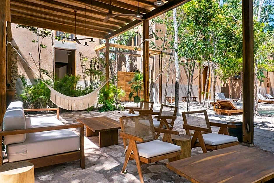 Boho Organic 3BR Villa, Gated Community, Rooftop