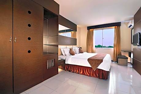 Karimun Suite