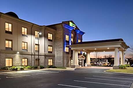 Holiday Inn Express Hotel & Suites Opelika Auburn By IHG