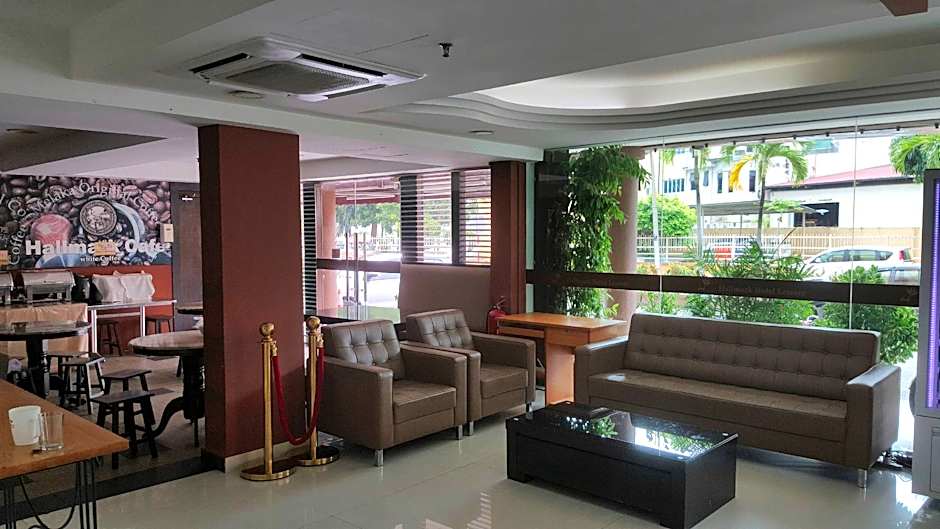 Hallmark Leisure Hotel