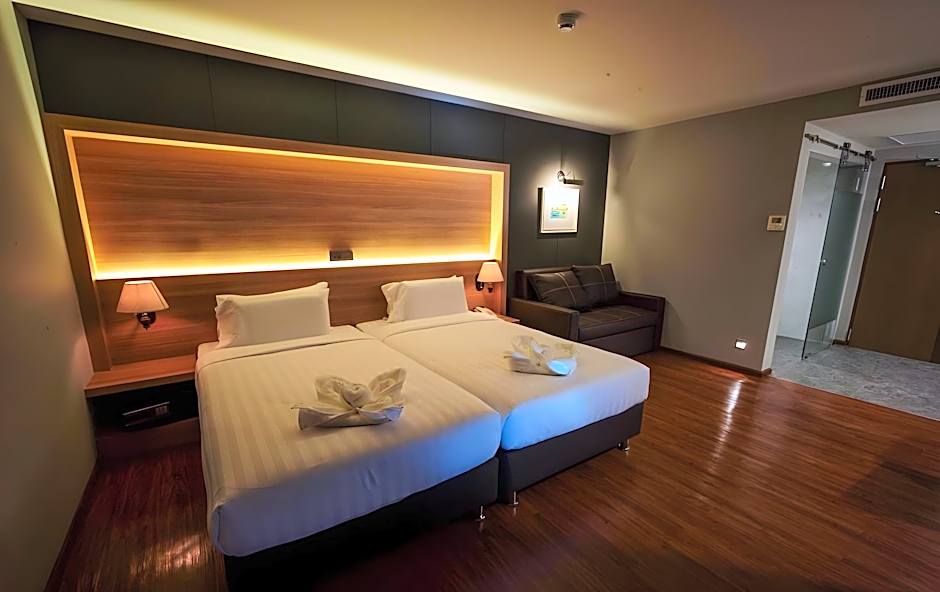 The Three Hat Yai